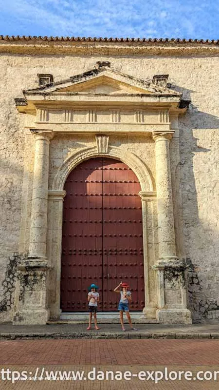 Side door of the Cartagena de Indias cathedral - Iglesia de Santa Catalina de Alejandría, in the Plaza de la Proclamación