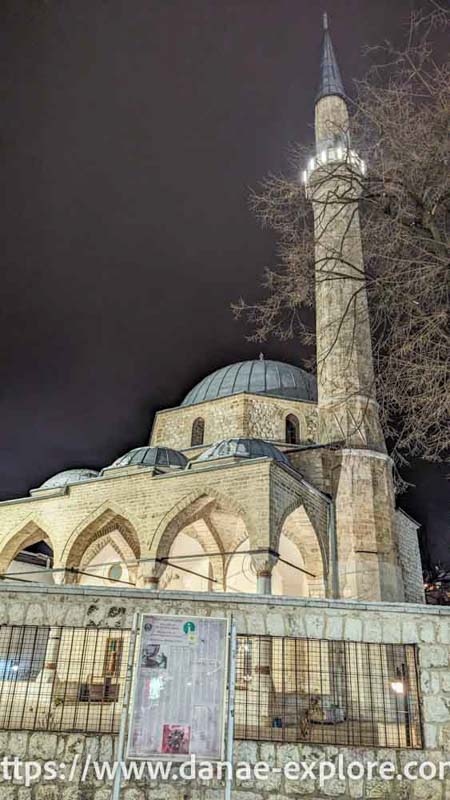 Mesquita em Sarajevo, Bosnia Herzegovina,  parte de nosso roteiro de vinte dias pelos Balcans