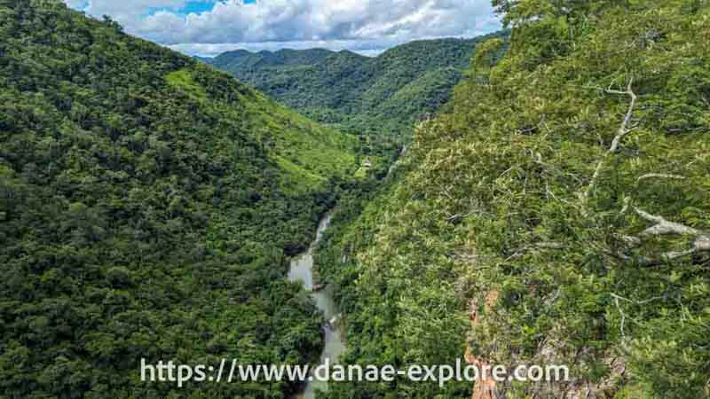 View at the end of the Adventura Boca da Onça trail, a valley with a river in the background, one of the coolest trips on our list of things to do in Bonito in 4 days