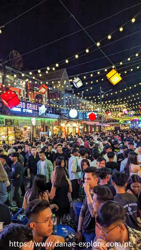 Ano Novo em Siem Reap, Camboja, Pub Street