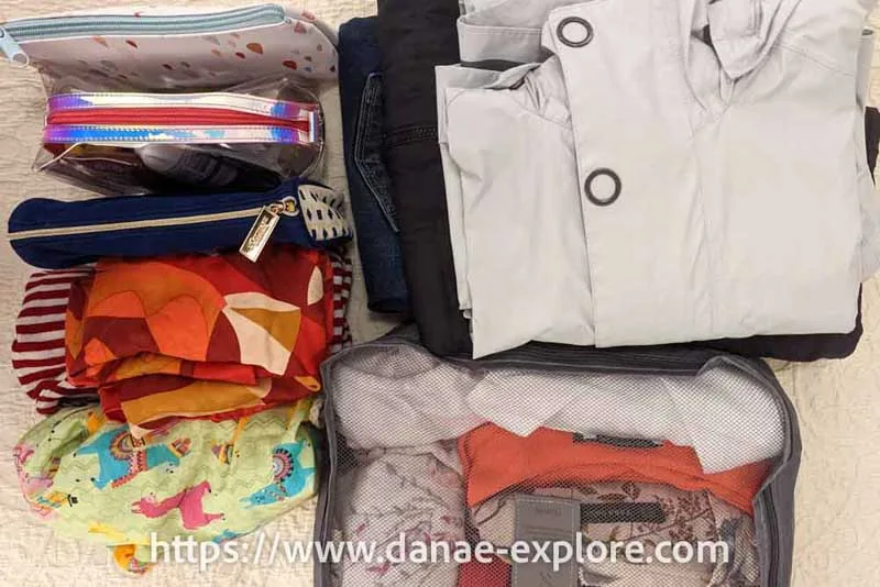 separate travel items before putting them in your hand luggage - practical tips for traveling with only hand luggage