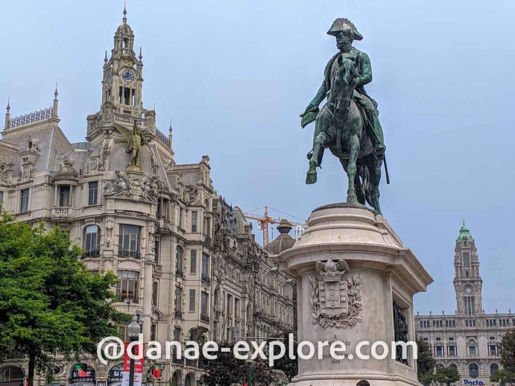 Praça D. Pedro VI em Porto, Portugal