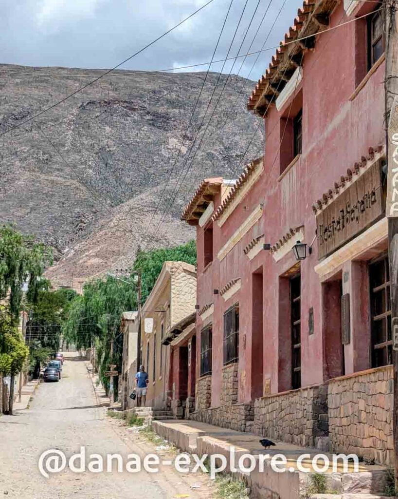 Casas tradicionais, em adobe e pedra, em Tilcara, a primeira parada de nosso roteiro pelo norte da Argentina