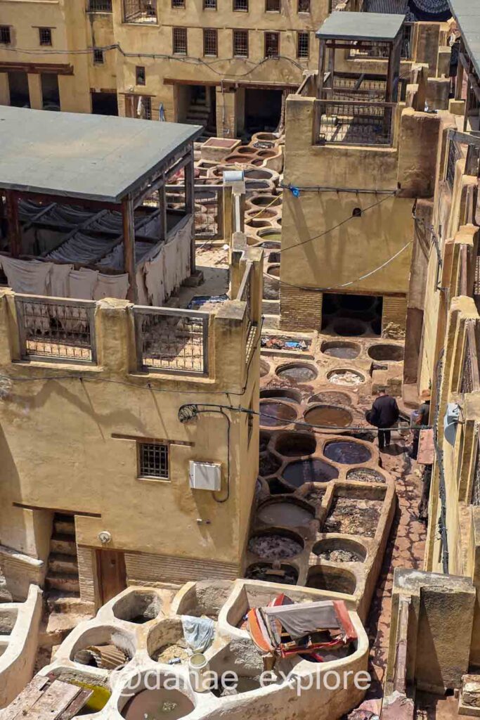 Vista do cortume da medina de Fez, Marrocos